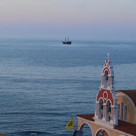Koumpe Blue Sea View Rethymno (Crete)